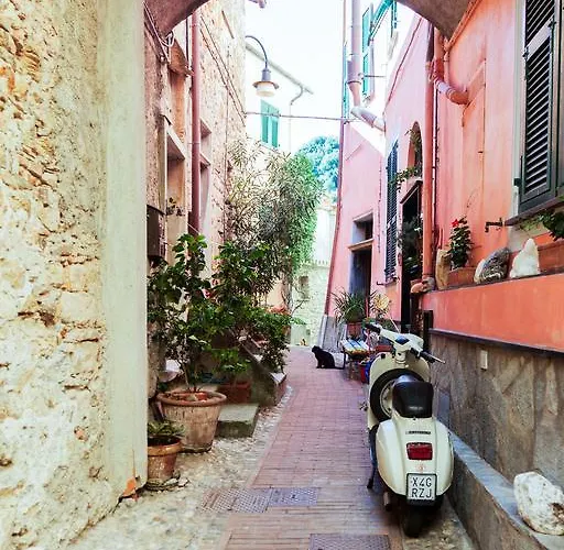 Casa Degli Archi * 莱万托