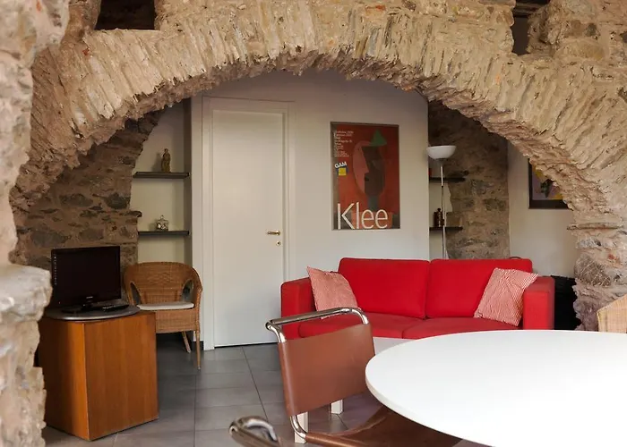 Casa Degli Archi *